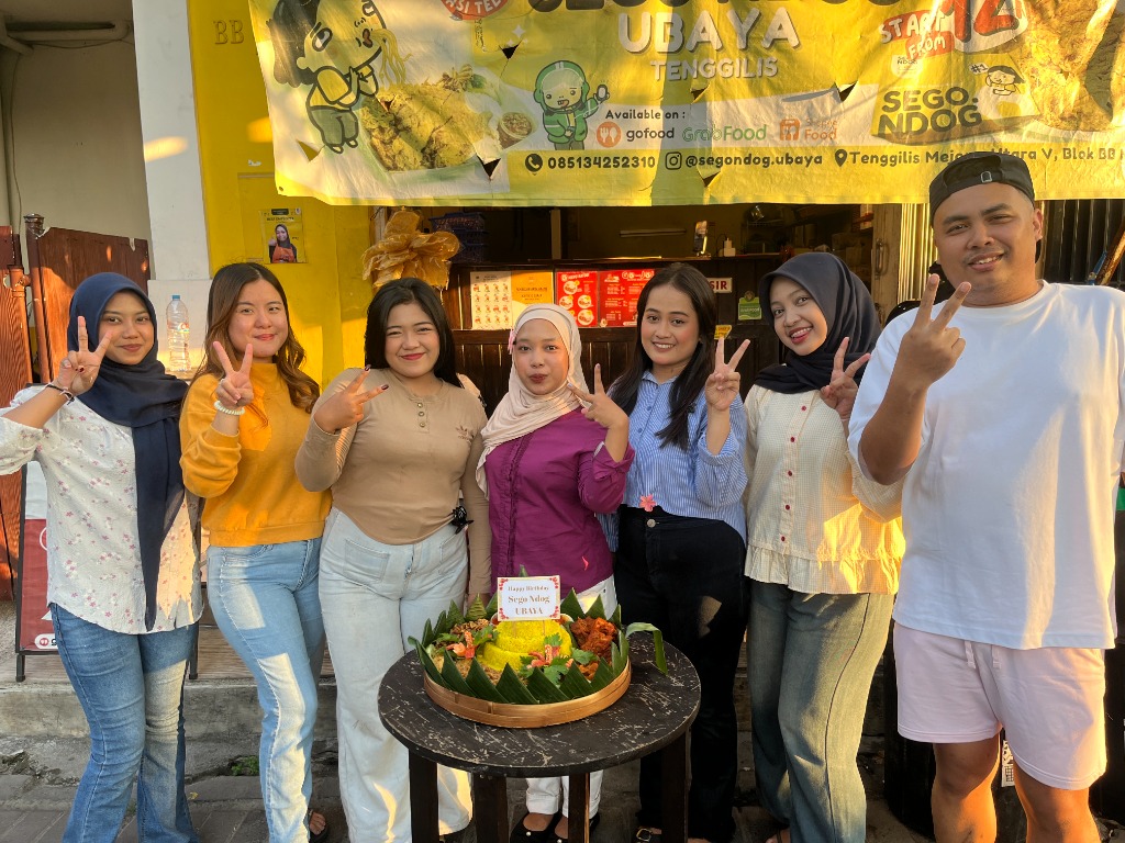 Keceriaan di Outlet